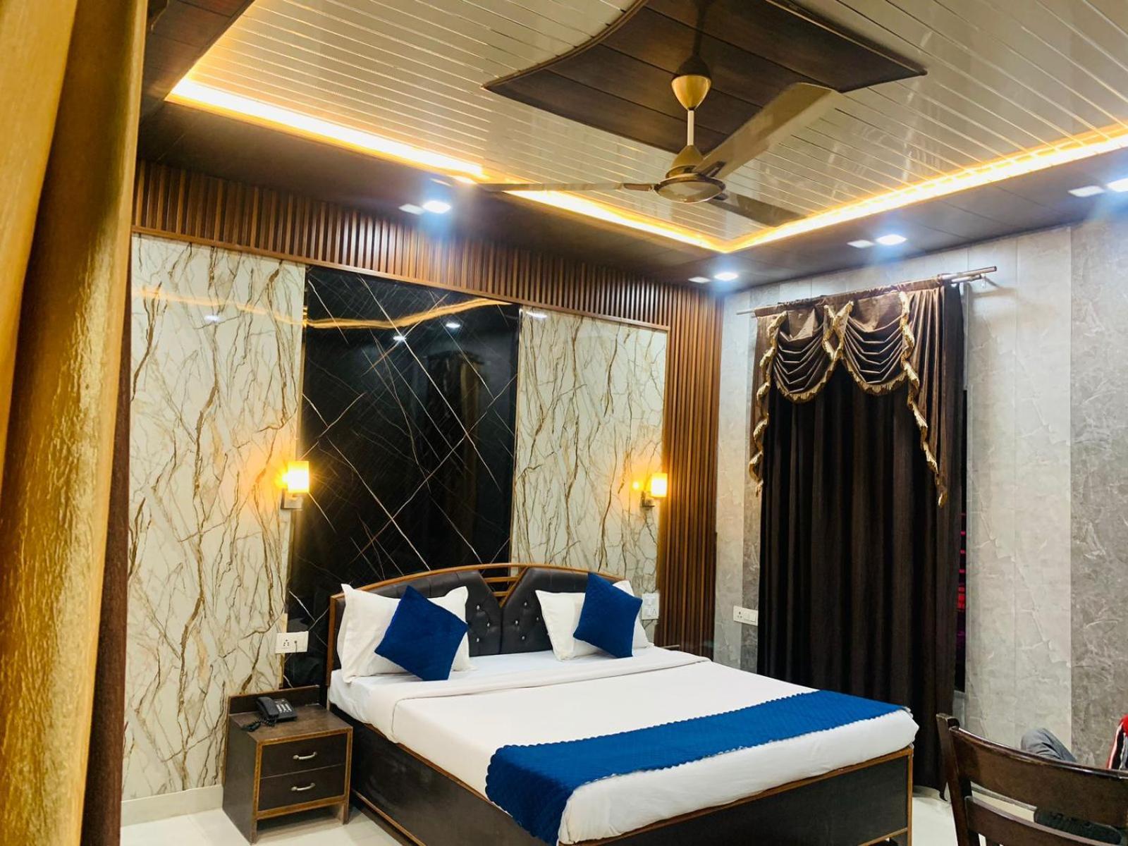 The For U - A Luxury Stay Rishīkesh Eksteriør billede