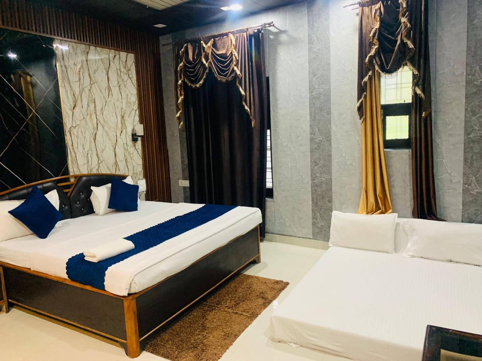 The For U - A Luxury Stay Rishīkesh Eksteriør billede